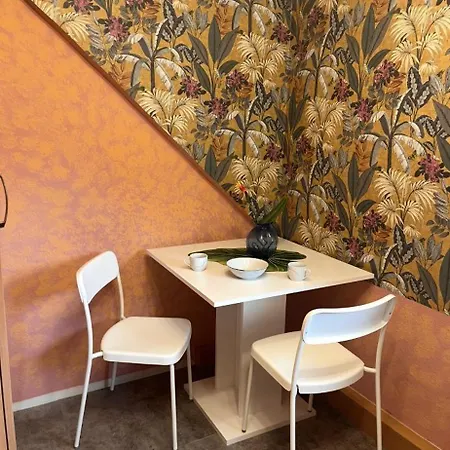 Casa Frida- Charmante Mit Parkplatz Naehe Bayreuth Creez