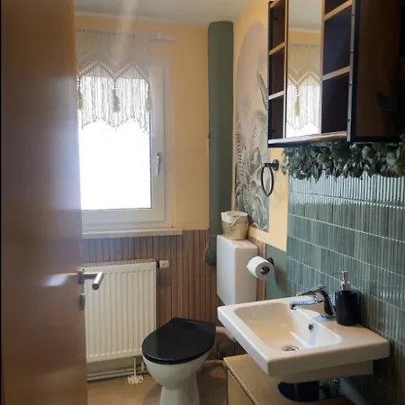 Casa Frida- Charmante Mit Parkplatz Naehe Bayreuth Apartment *
